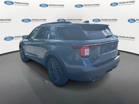 New 2025 Ford Explorer ST image 7
