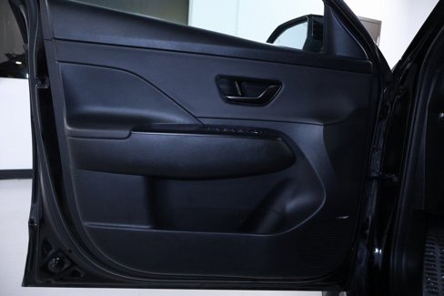 Used 2024 Hyundai Kona N Line image 12