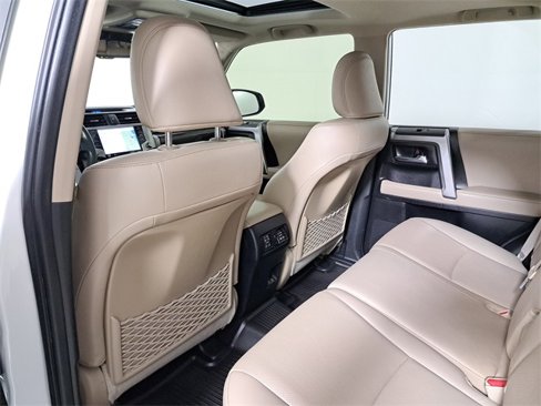 Used 2020 Toyota 4Runner Limited image 11