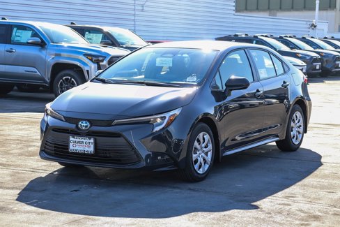 New 2025 Toyota Corolla LE image 3