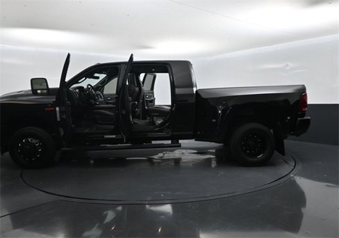 New 2025 RAM 3500 Laramie image 23