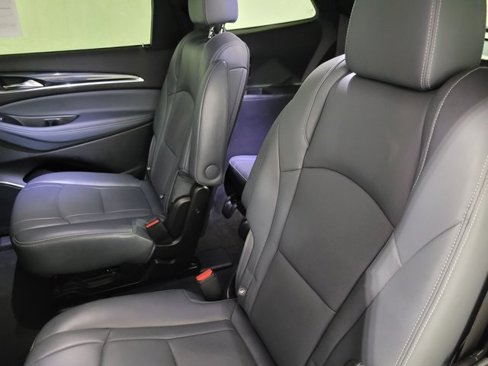 Used 2022 Buick Enclave Premium image 52