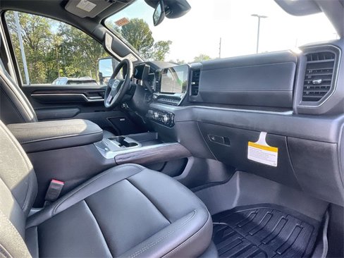 New 2026 GMC Sierra 2500 SLT w/ SLT Convenience Package image 29