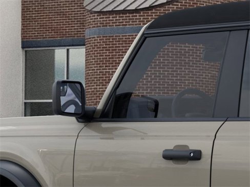 New 2025 Ford Bronco 4-Door image 22