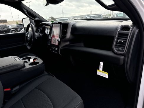 New 2025 RAM 2500 Tradesman image 27