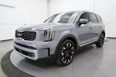 Used 2023 Kia Telluride SX Prestige image 3