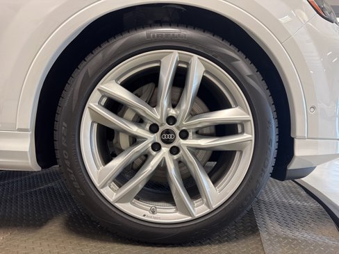 New 2025 Audi Q7 3.0T Premium Plus image 33