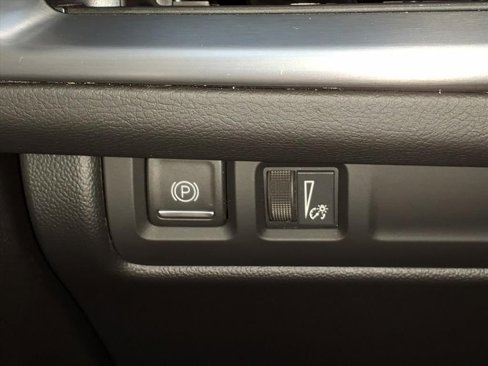 Used 2024 Cadillac XT4 Sport w/ Cold Weather Package image 28