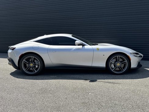 Used 2023 Ferrari Roma image 7