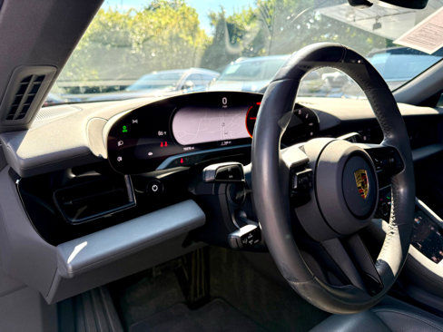 Used 2020 Porsche Taycan 4S image 12