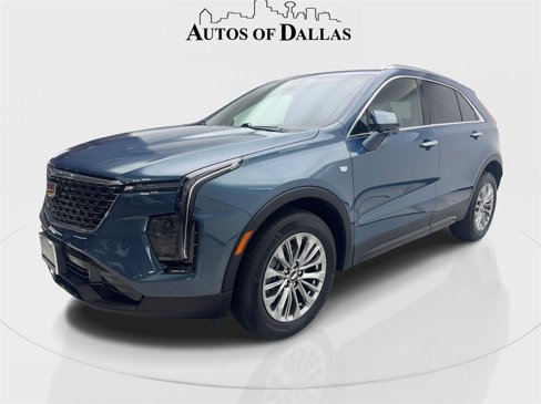 Used 2025 Cadillac XT4 Premium Luxury w/ Technology Package image 2