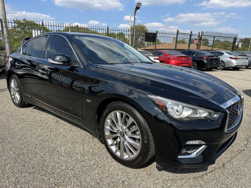 Used 2019 INFINITI Q50 Luxe w/ Essential Package (3.0T Luxe) image 3