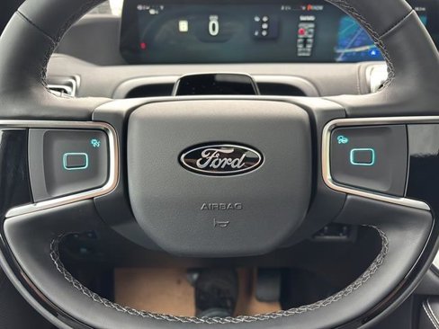 New 2025 Ford Expedition Max Platinum image 24