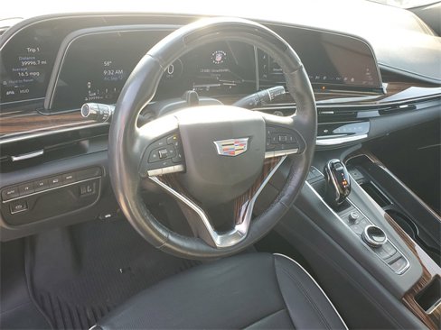 Used 2023 Cadillac Escalade Premium Luxury w/ LPO, Radiant Package image 18