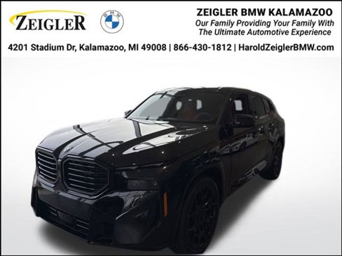 New 2026 BMW XM Label Red image 1