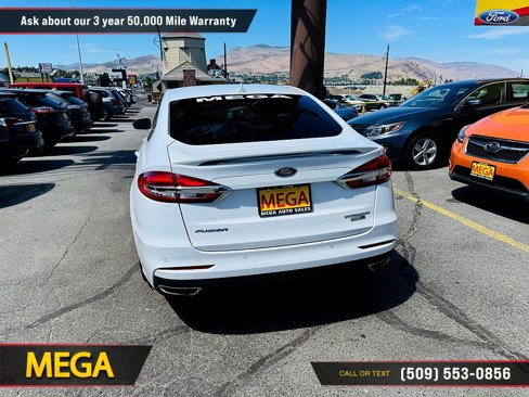 Used 2020 Ford Fusion Titanium image 15