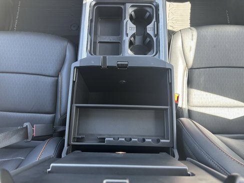 New 2025 Ford F350 Lariat w/ Lariat Ultimate Package image 23