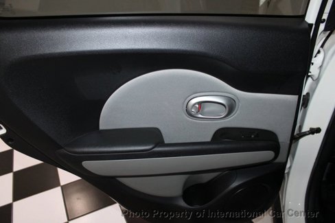 Used 2015 Kia Soul + image 18