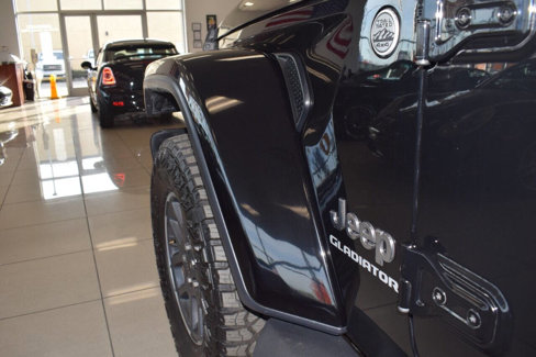 Used 2020 Jeep Gladiator Overland image 12