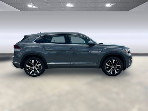 New 2026 Volkswagen Atlas Cross Sport SEL Premium R-Line image 7