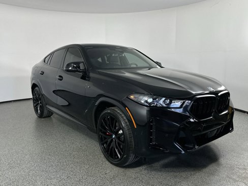 New 2026 BMW X6 M60i image 3