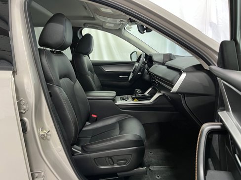 Certified 2024 MAZDA CX-90 3.3 Turbo w/ Preferred Plus image 16