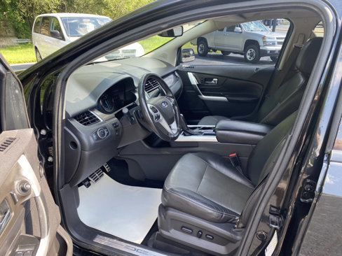 Used 2012 Ford Edge Sport w/ Driver Entry Pkg image 11