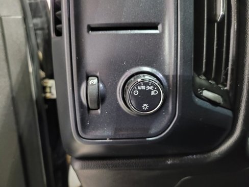 Used 2017 Chevrolet Silverado 1500 W/T image 36