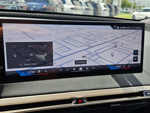 New 2026 BMW iX xDrive60 w/ Premium Package image 33
