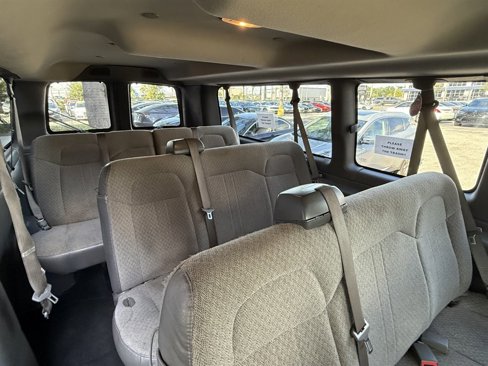 Used 2020 Chevrolet Express 3500 LT w/ LT Preferred Equipment Group image 15