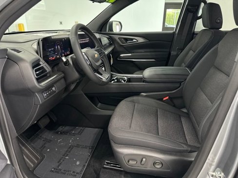 New 2026 Chevrolet Traverse LT w/ Driver Confidence Package image 4