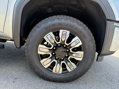 Used 2025 GMC Sierra 3500 Denali w/ Denali Reserve Package image 62