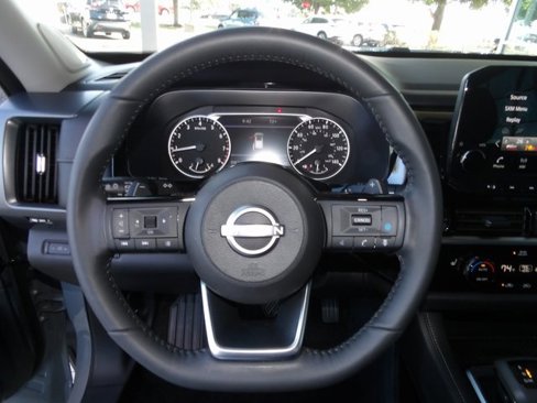 Certified 2024 Nissan Pathfinder SL w/ SL Premium Package image 45