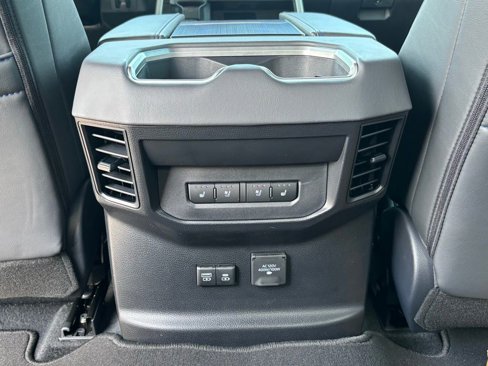 New 2025 Toyota Tundra Platinum image 15