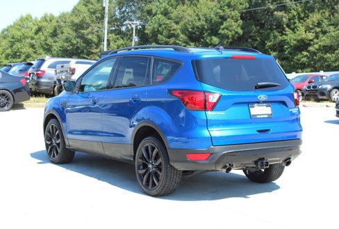 Used 2019 Ford Escape Titanium image 5