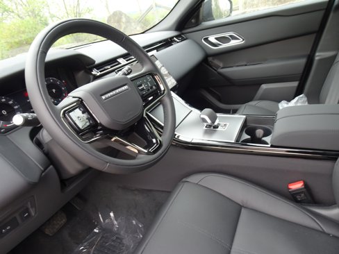 New 2026 Land Rover Range Rover Velar S image 19