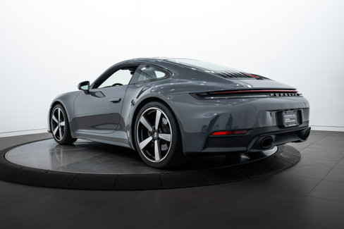 Certified 2025 Porsche 911 Carrera image 3