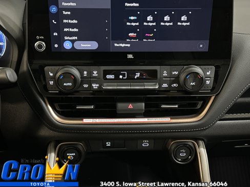New 2026 Toyota Grand Highlander AWD Hybrid image 32