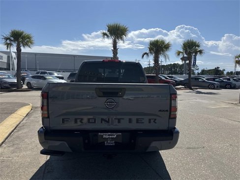 New 2026 Nissan Frontier SV image 5