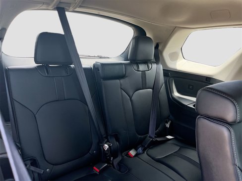 Used 2025 Honda Pilot Touring image 29