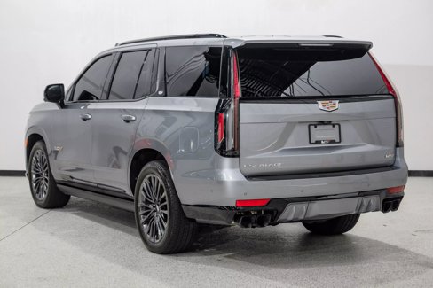 Used 2023 Cadillac Escalade V image 8