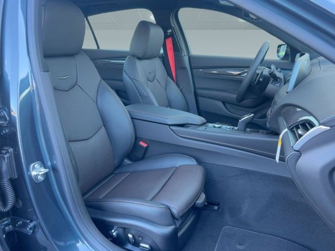 New 2026 Cadillac CT5 V image 31