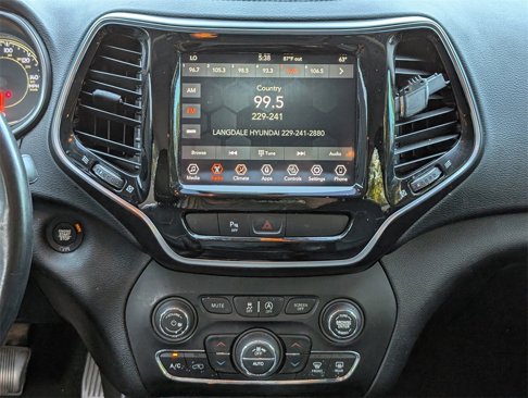 Used 2020 Jeep Cherokee Limited image 17
