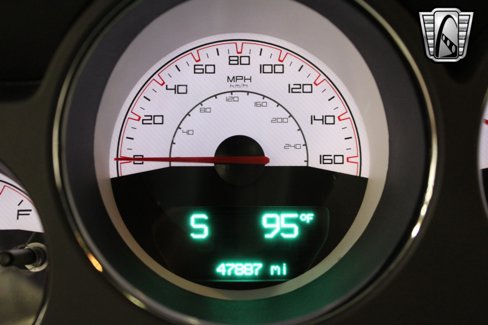 Used 2014 Dodge Challenger R/T image 21