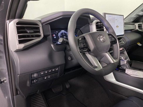 New 2025 Toyota Tundra Platinum image 11