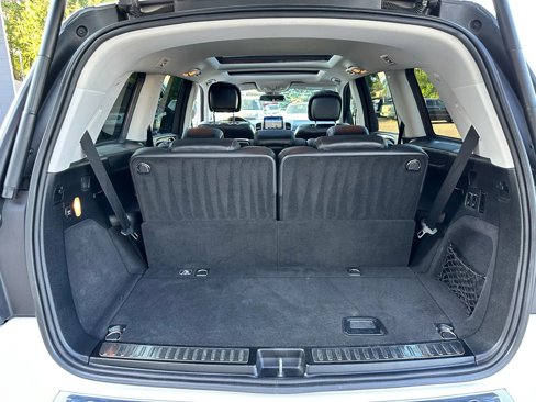 Used 2018 Mercedes-Benz GLS 550 4MATIC w/ Driver Assistance Package image 29