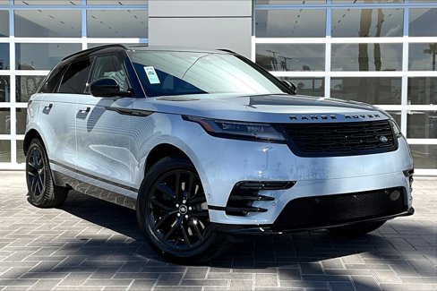 New 2026 Land Rover Range Rover Velar Dynamic SE image 2