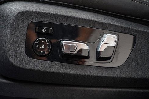 New 2026 BMW X7 M60i image 23