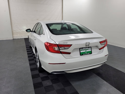 Used 2018 Honda Accord LX image 5
