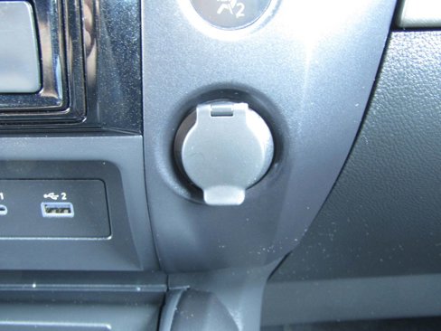 Used 2024 Nissan Titan PRO-4X w/ Pro-4x Utility Package image 27